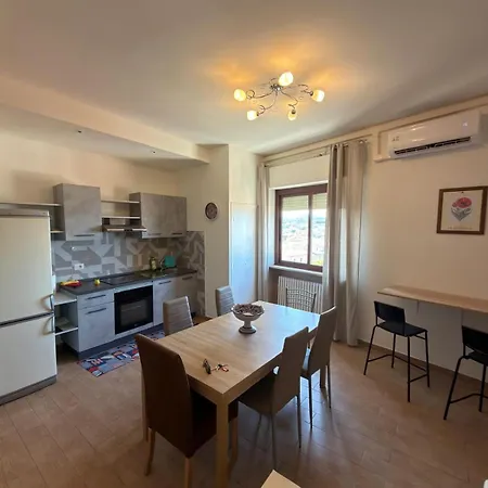 Sixth Horizon - Splendido Vista Mare - 10 Ospiti Апартаменты *